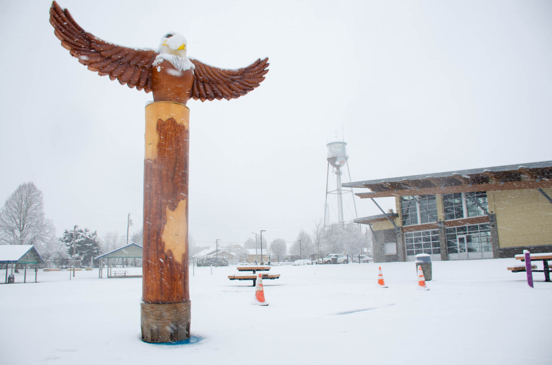 210218.news.snowday.er2.jpg
